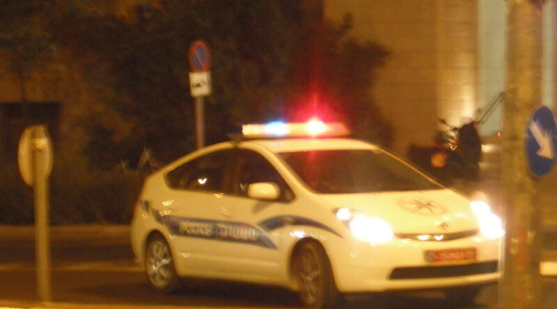 דר רחוב נעצר בחשד שהציץ לחלון דירתה של תושבת ת"א
