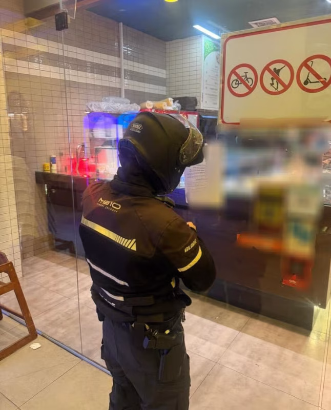 צו הסגירה-צילום- דוברות המשטרה